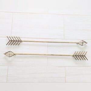 Large Decorative Rustic Arrows